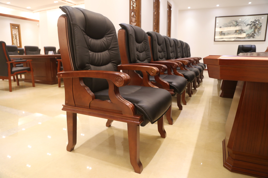 中式会议椅 班前椅 黑色古典 舒适 D-304